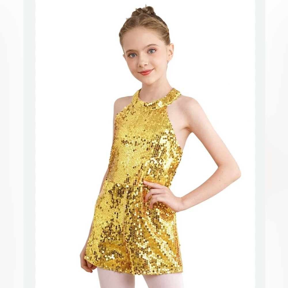 NWT Chictry Halter Neck Sequined Romper Gold Size 8. Open back/zipper. Lined